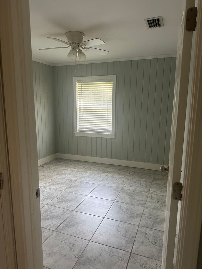 Photo - 301 Montgomery St