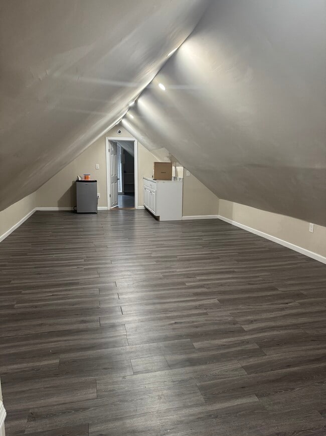 Photo - 312 S Spring St