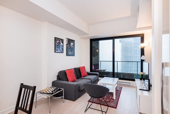 Photo - 1288 Av. des Canadiens-de-Montréal Unité SI FL22-ID1520406P