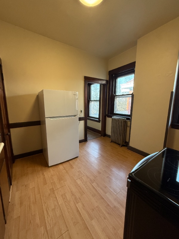 Photo - 329 Taylor Ave Unit 4