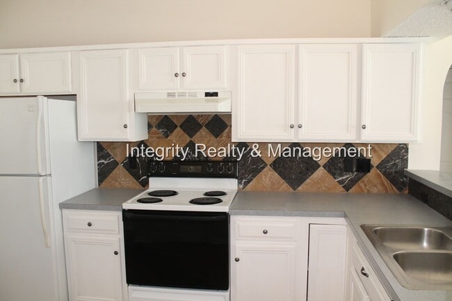 Photo - 3 bed/2.5 bath in Lake Asbury