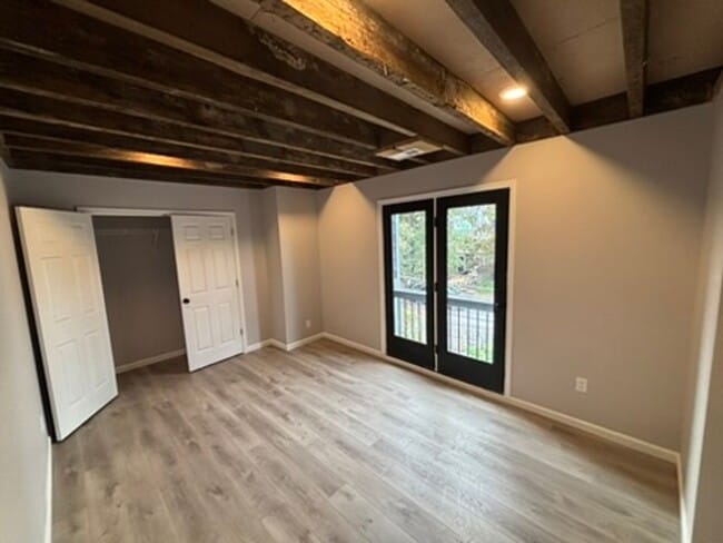 Photo - 235 E Market St Unit 6