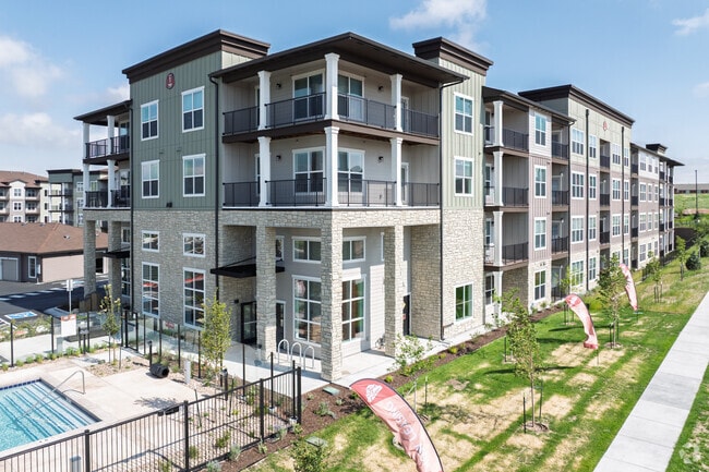 Building Photo - Stone Mesa Luxury Flats Rental