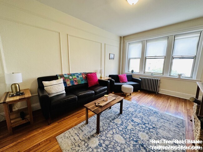 Photo - 24 Colborne Rd Unit 6