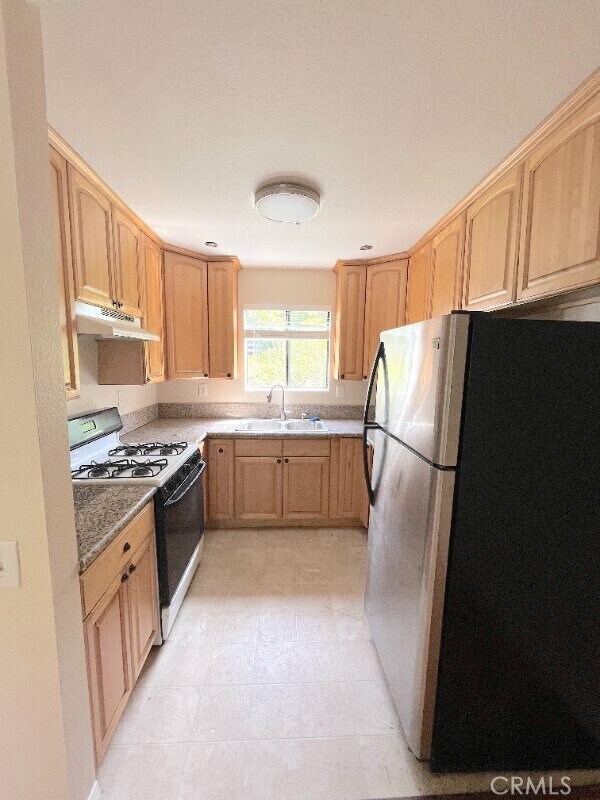 Photo - 248 W Avenida Palizada Unit 9