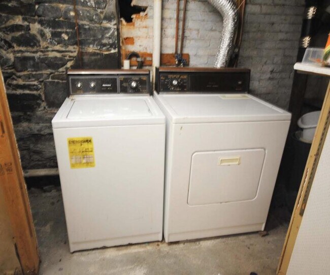 Photo - 28 Green St Apartments Unit 2