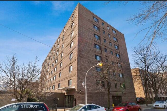 Photo - 607 W Wrightwood Ave Unit 807