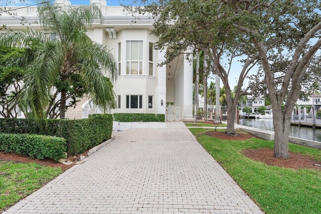 Photo - 414 Riviera Isle Dr