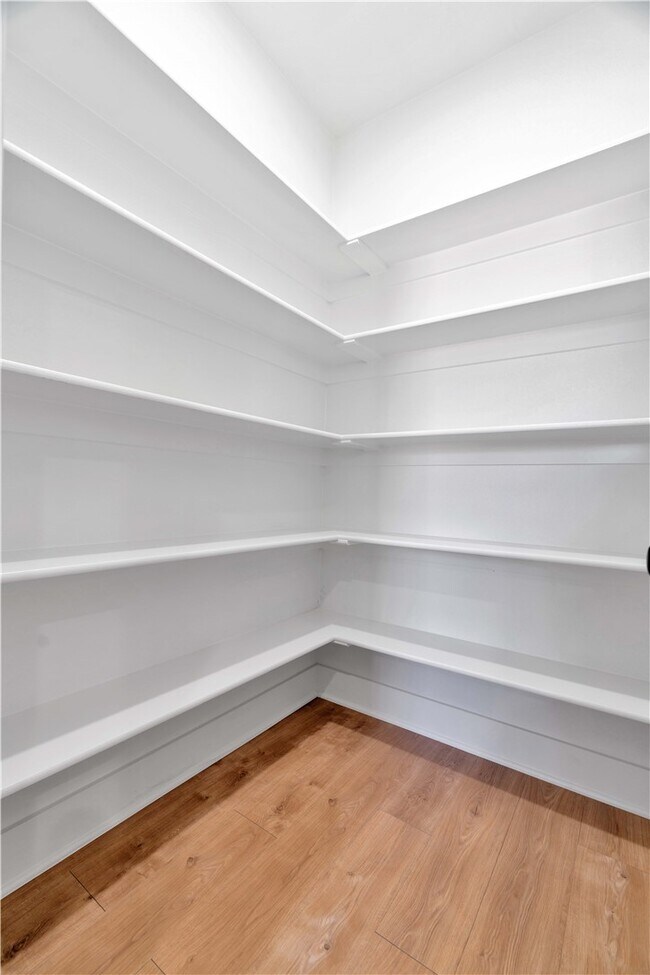 Photo - 4805 W Sturgeon St