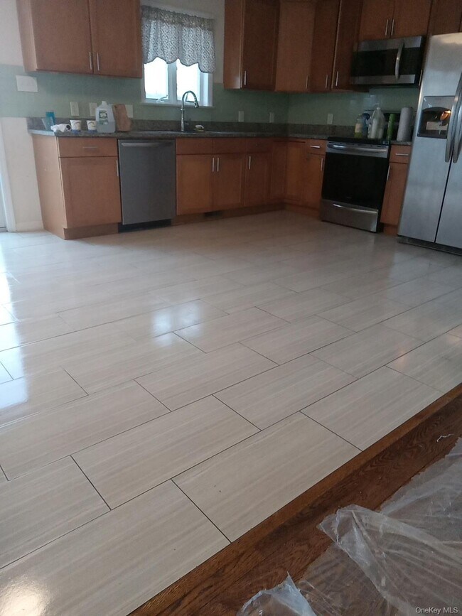 Photo - 62 Gibson Pl