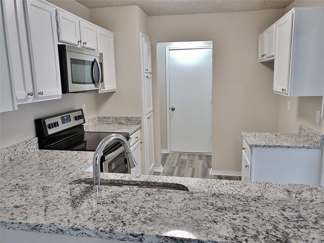 Photo - 1415 Smokehouse St