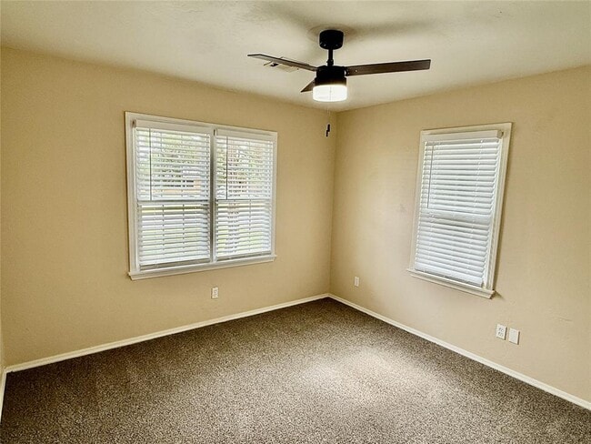 Photo - 1728 Hasley Dr