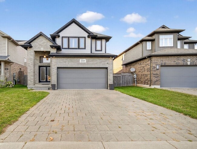 Building Photo - 2649 Bateman Trl