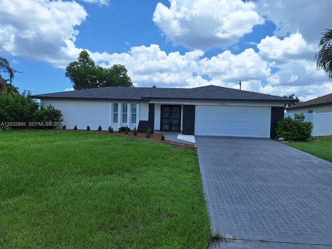 Building Photo - 4440 SW 14th Pl