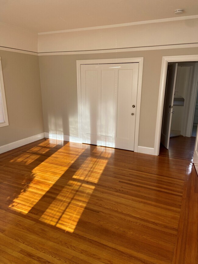 Photo - 10 Westall Ave Unit 1