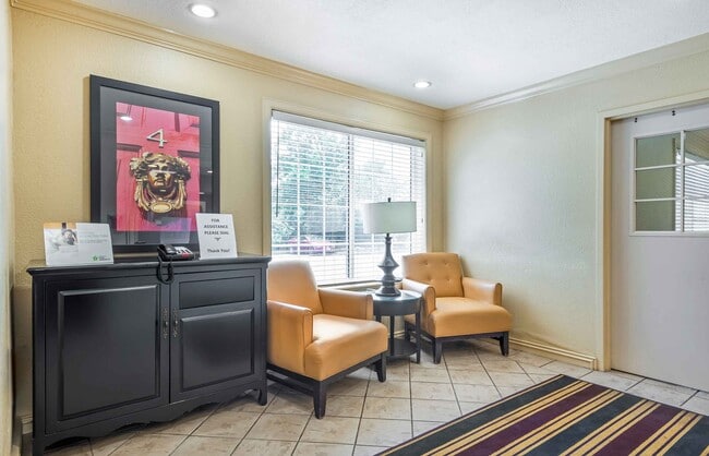 Photo - Furnished Studio-Newark - Woodbridge