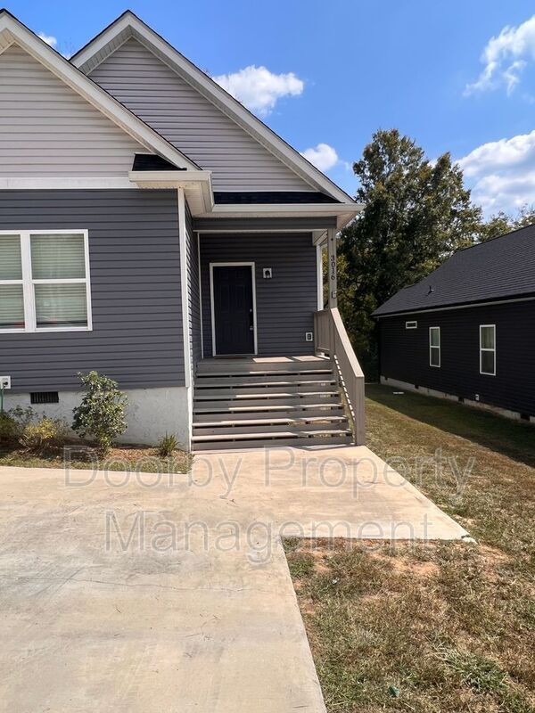 Photo - 3016 N Chamberlain Ave