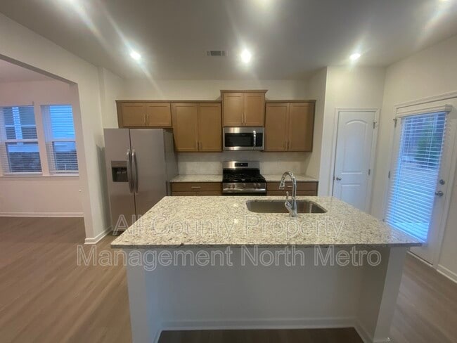 Photo - 152 Parkwood Dr