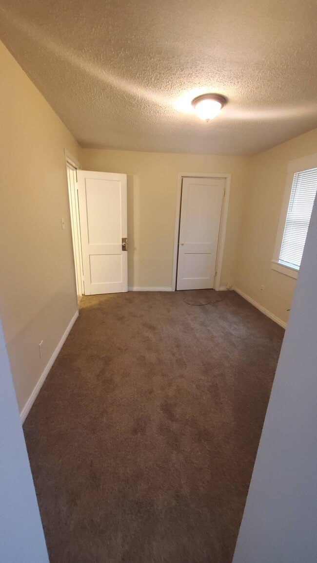 Photo - 3933 N Kitley Ave
