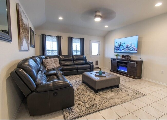 Photo - 3009 Armidale Dr