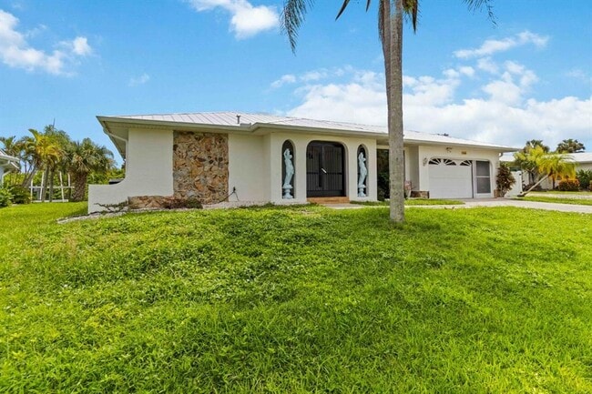 18606 Briggs Cir