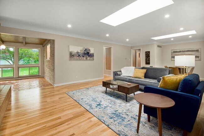 Photo - 1525 Arborview Blvd