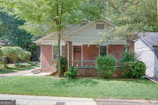Building Photo - 1766 W Forrest Ave Rental