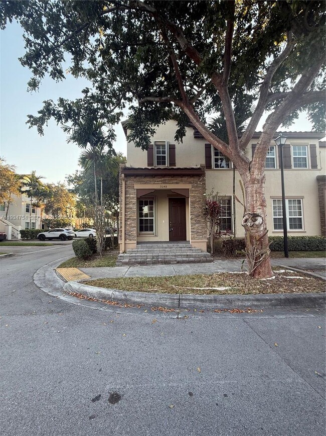 Photo - 9248 SW 170th Pl