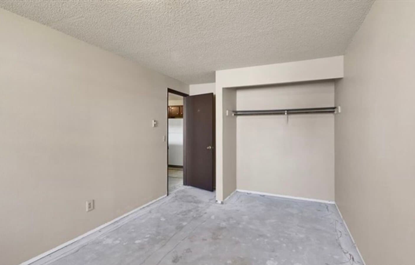 Photo - 2333 Main St Unit 8