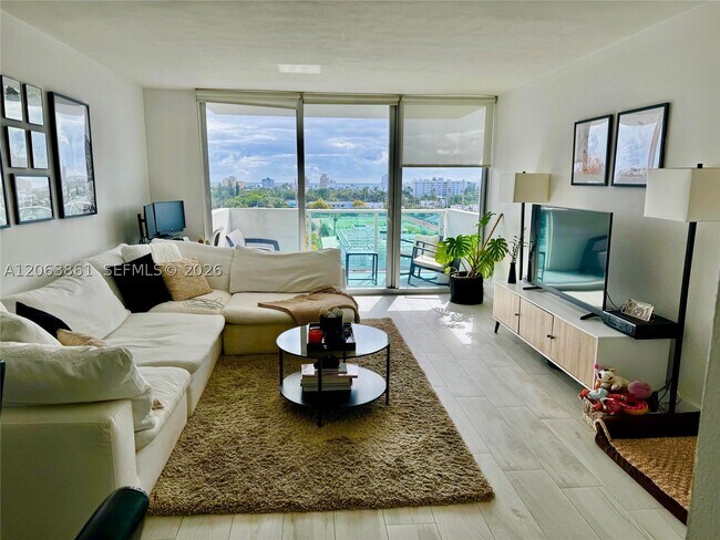 1200 West Dr Unit 908