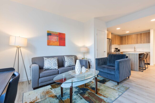 60 Kilmarnock St Unit SI FL4-ID1039260P