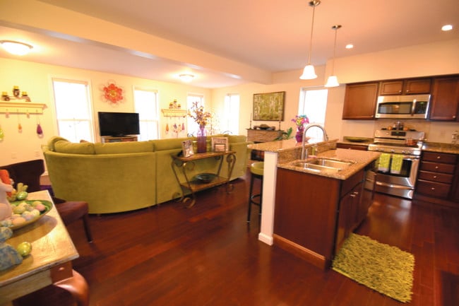 Seitz Apartments
