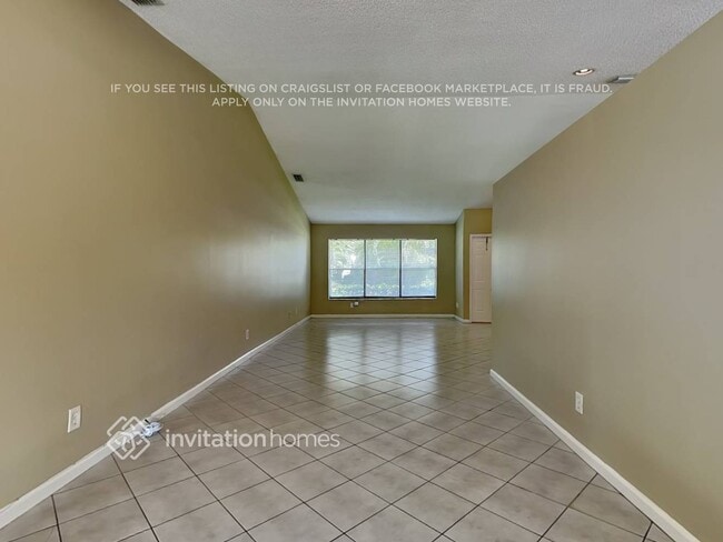Photo - 378 N Country Club Blvd
