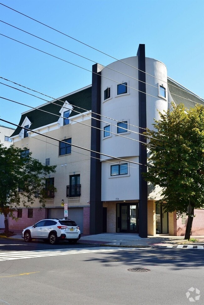 Building Photo - 156 Avenue F Unit 301 Rental