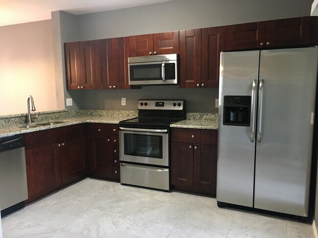 Photo - 2469 Lake Woodberry Cir