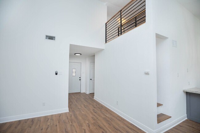 Photo - 13903 Tower Point Dr