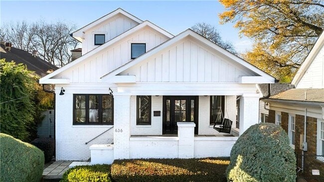 Photo - 636 Kennesaw Ave NE