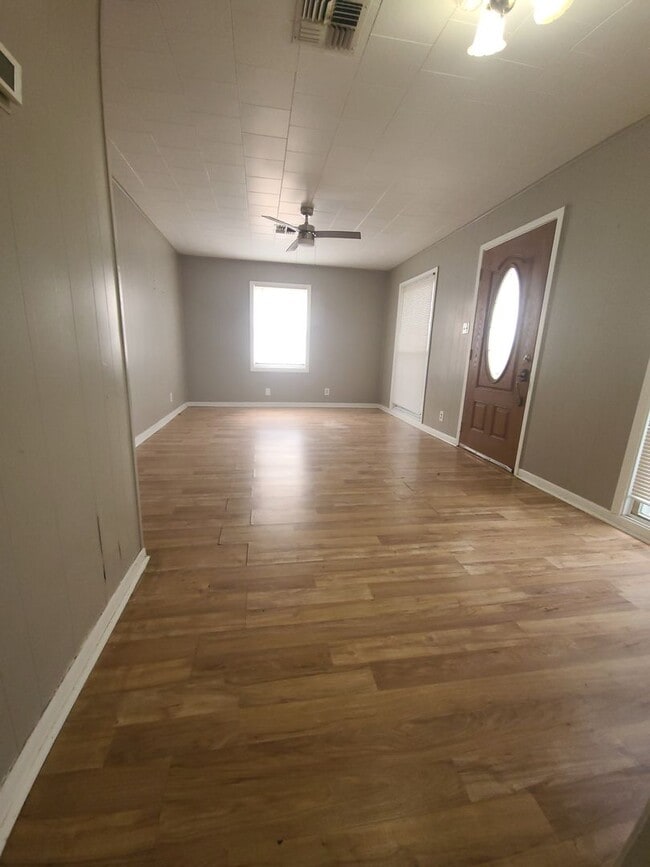 Photo - Charming 2/1 Cottage