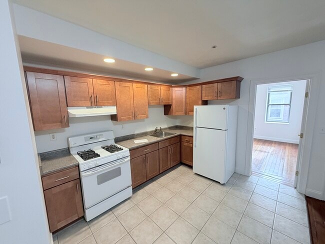 Photo - 179 Winnisimmet St Unit 3