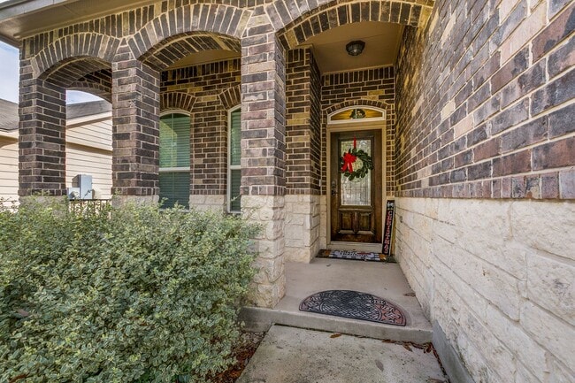 Photo - BEAUTIFUL 4-BEDROOM HOME IN REDBIRD RANCH