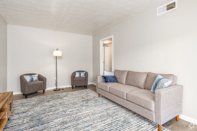 2BR, 1BA - 750SF - Living Room