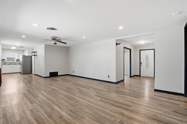 Photo - 233 Bellvue Dr