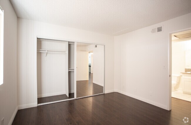 Oxnard Apartments