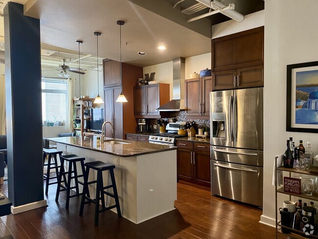 Building Photo - 805 Peachtree St NE Unit 311 Rental