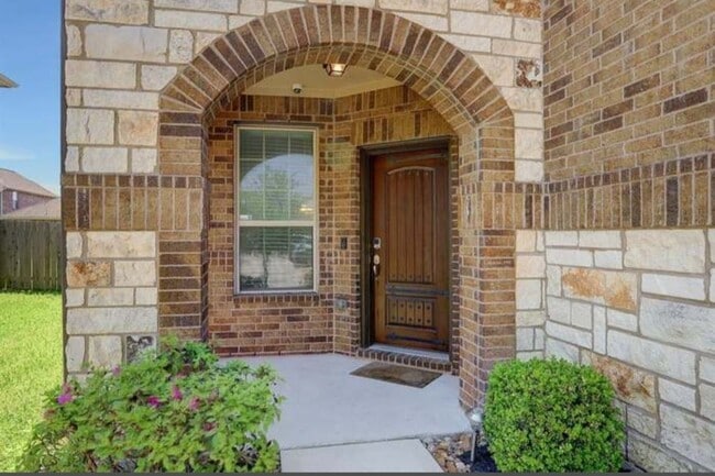 Photo - 1326 Seagler Pond Ln