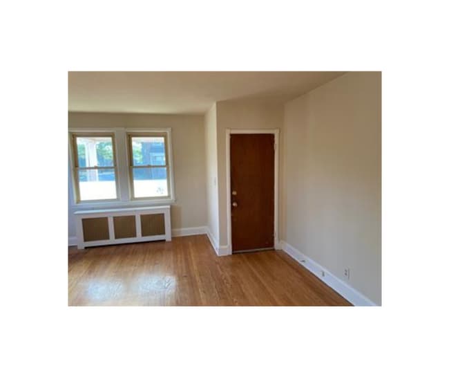 Photo - 823 N Woodington Rd Unidad 1B  Available $600 1B