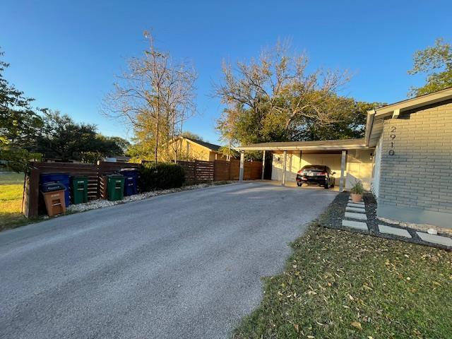 Photo - 2910 Pecan Springs Rd