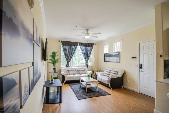 Building Photo - Fully Furnished rental, 1 bed!!