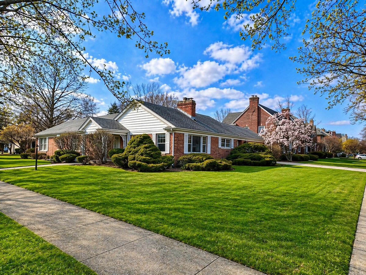 Photo - 200 Cherry St