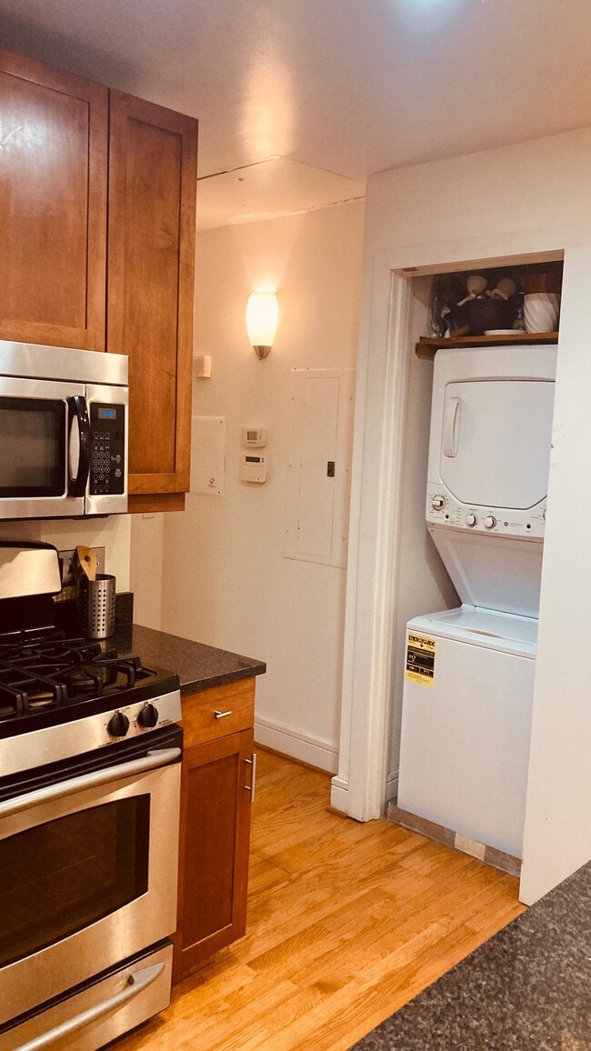 Photo - 1320 13th St NW Unit Furnished 2BR/2BA Apart